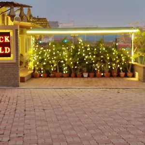 brick-field.hotels-varanasi.com/
